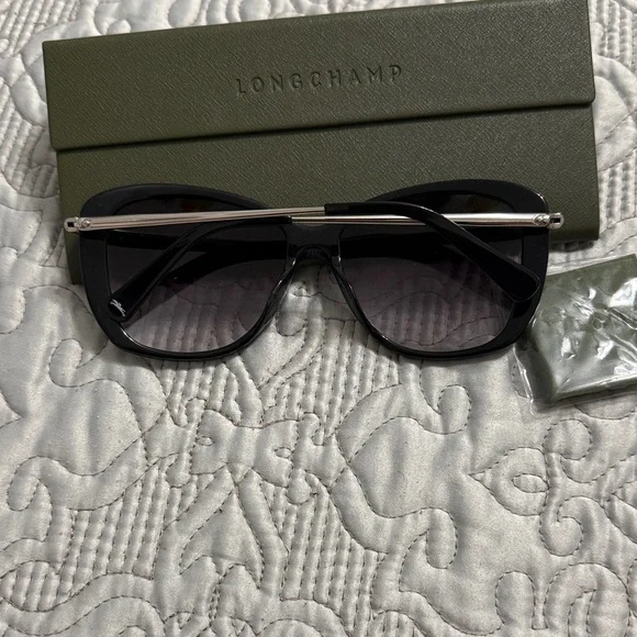 Longchamp Dark Frame Sunglasses - Picture 6 of 7
